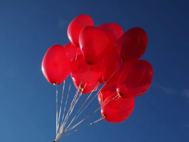 Balony serca - na jakich przyjęciach nie może ich zabraknąć?
